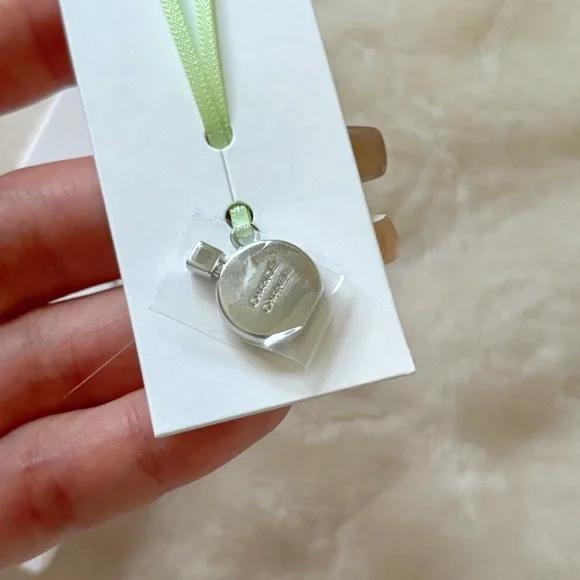 Chanel Chance Accessory - Picture 2 of 3